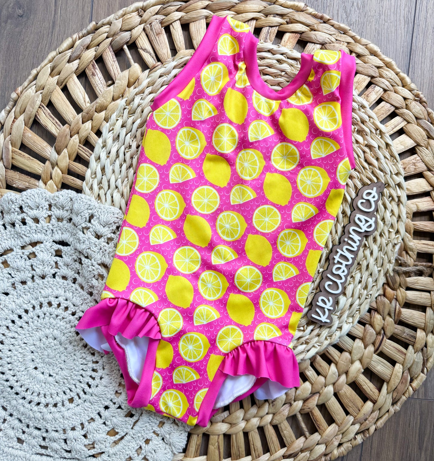 CUSTOMS - Isla Swim