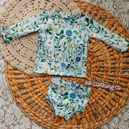 9/12 IRIS - BLUE/YELLOW FLORAL