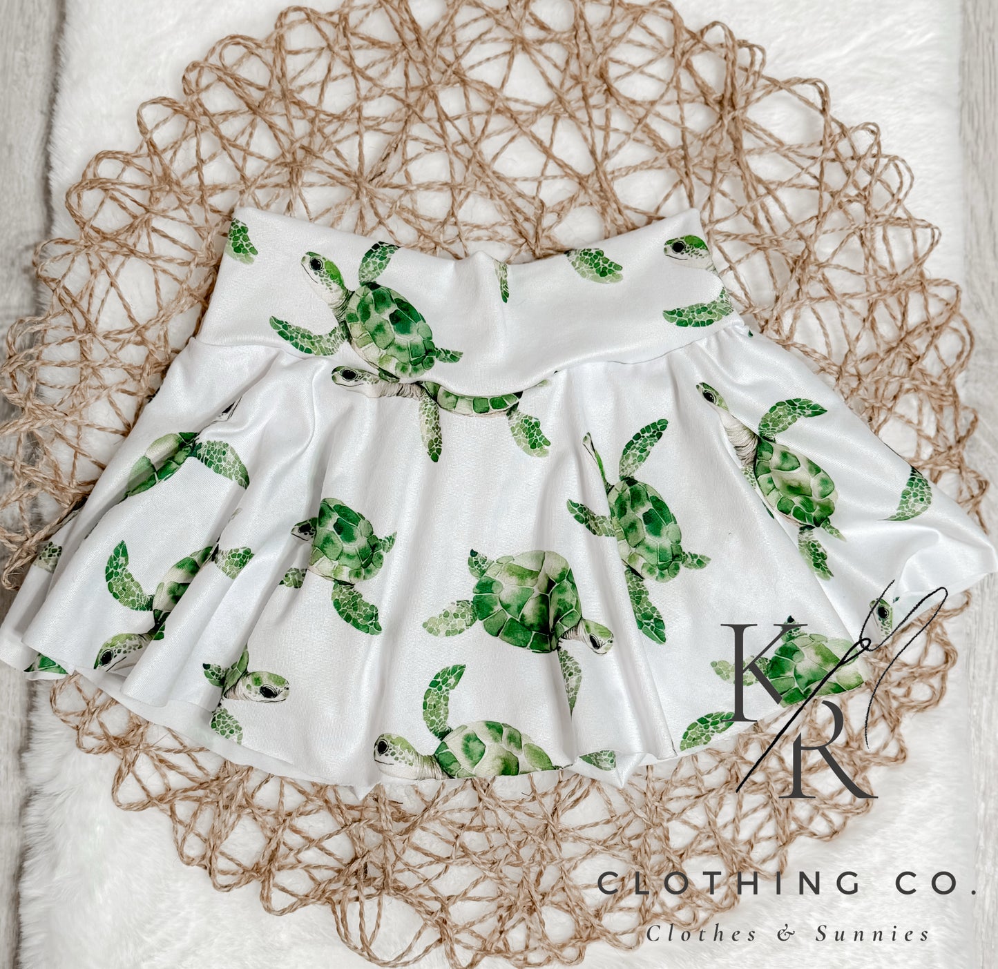 CUSTOMS - Skirted Bummies